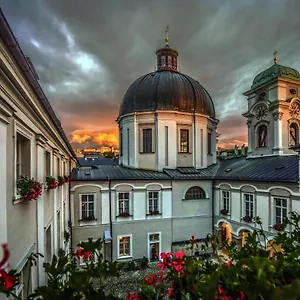 Gaestehaus Im Priesterseminar Guest house Salzburg