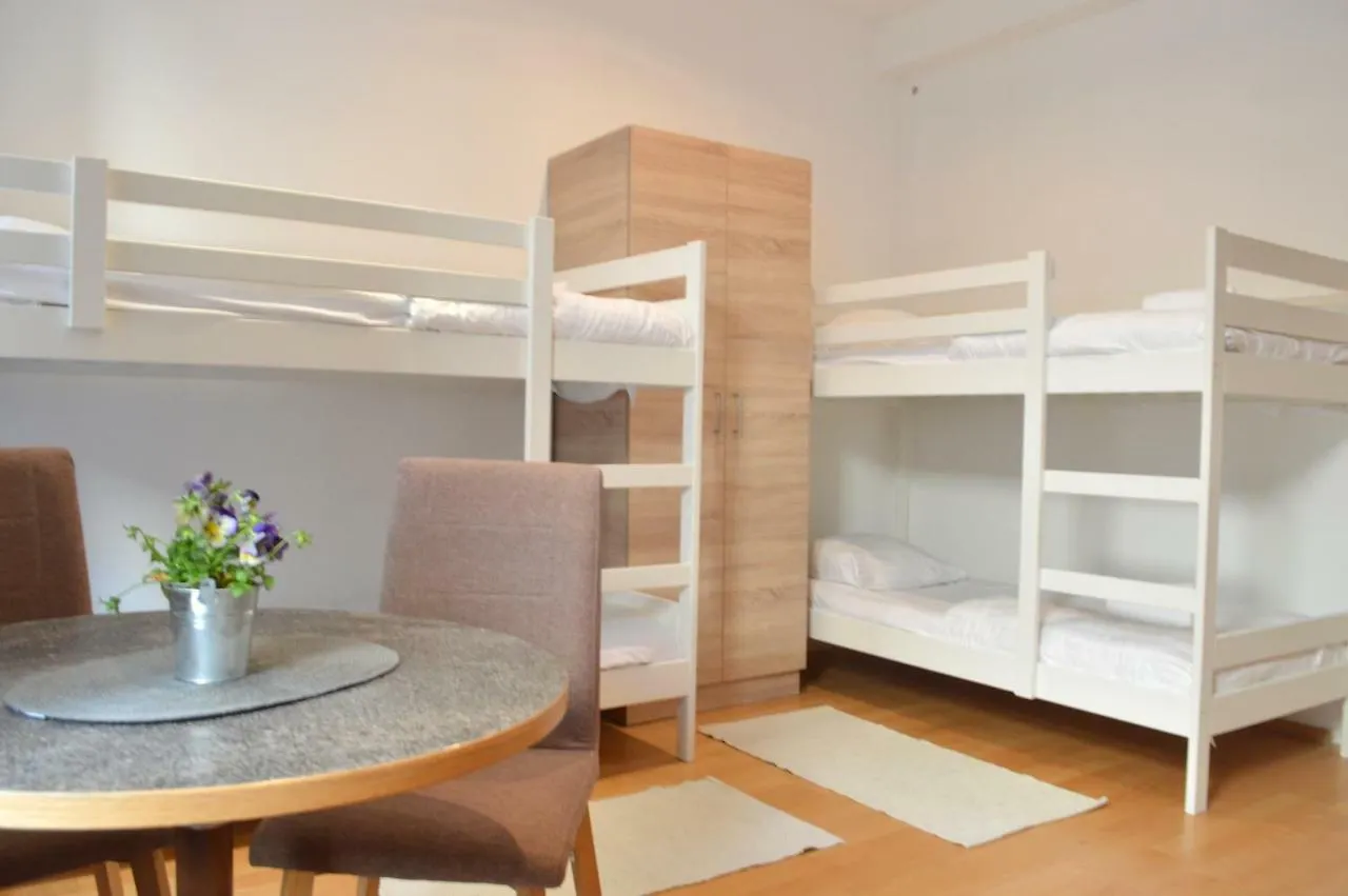 Metro Apartments Vídeň Hostel