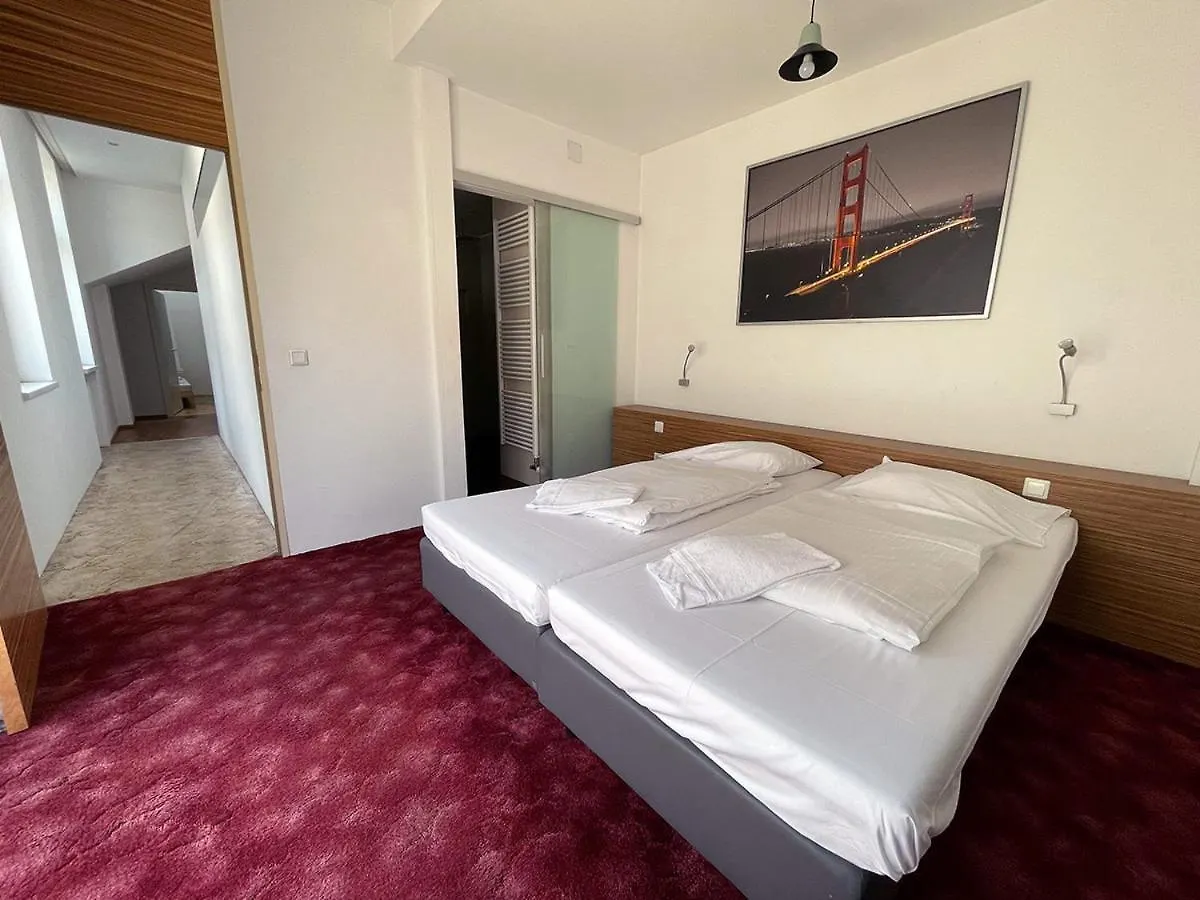 Hostel Gartl Apartments Wien