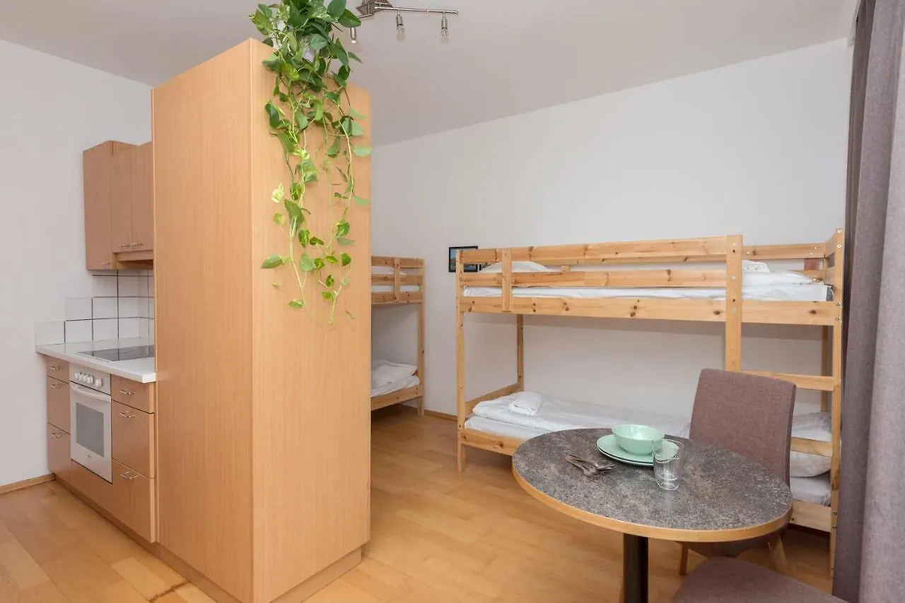 Gartl Apartments Wien Hostel
