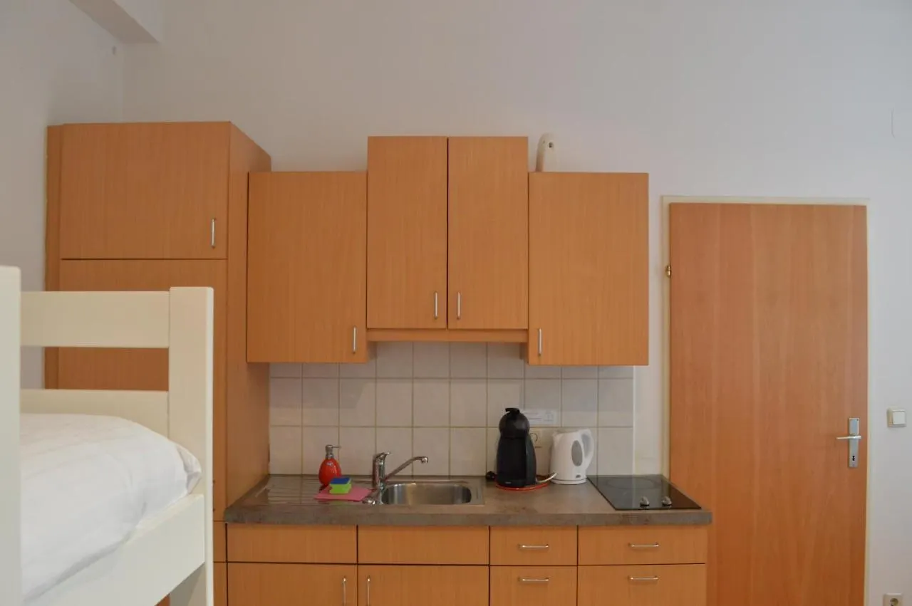 Gartl Apartments Wien 0*,  Österreich